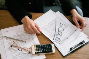 How to Recognize Employment Scams Using Stolen Data - Featured image