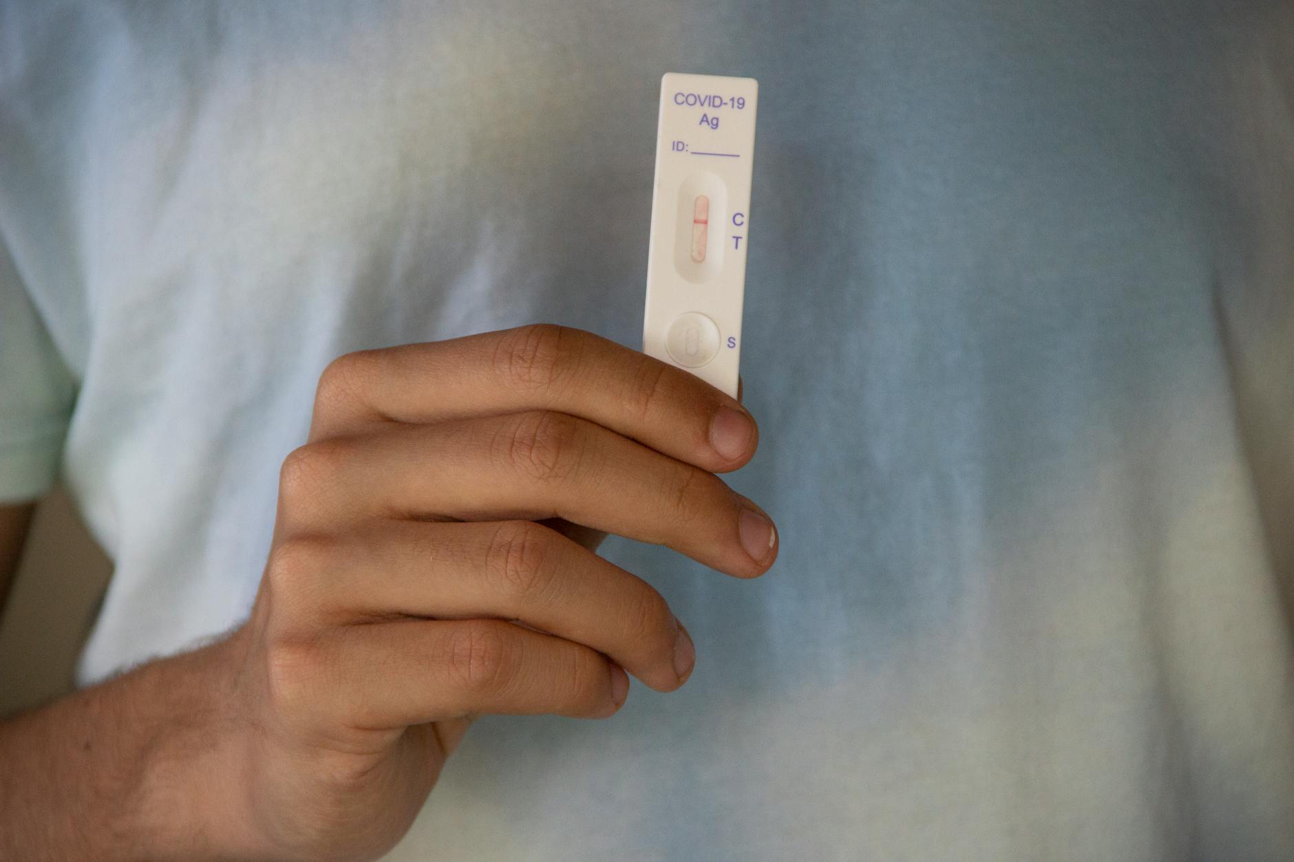 How to Protect Your DNA Test Results Online - Featured image
