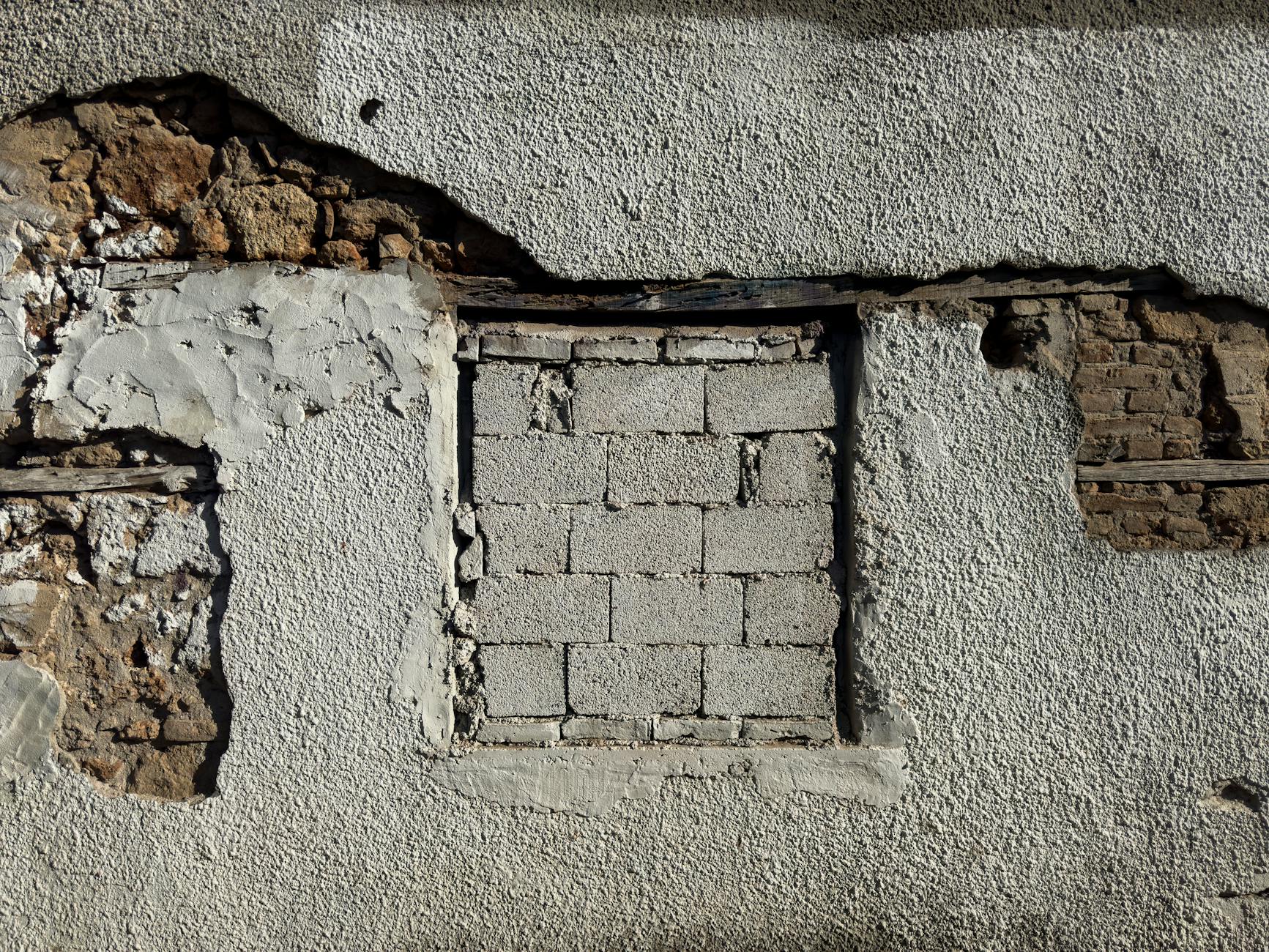 How Criminals Use Exposed Real Estate Information