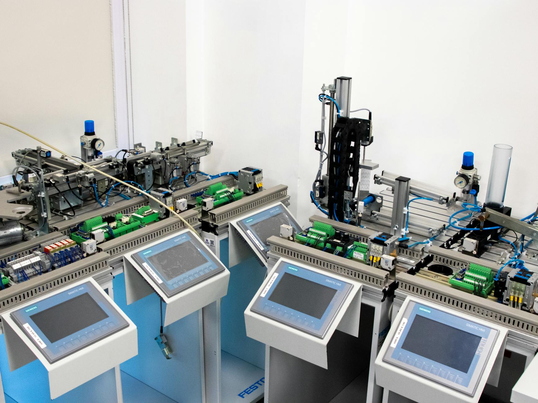 Access Control Systems and Real-Time Member Verification