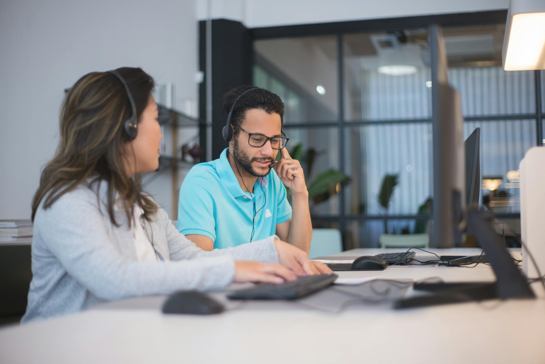 How Do You Notify Affected Customers and What Support Must You Provide?