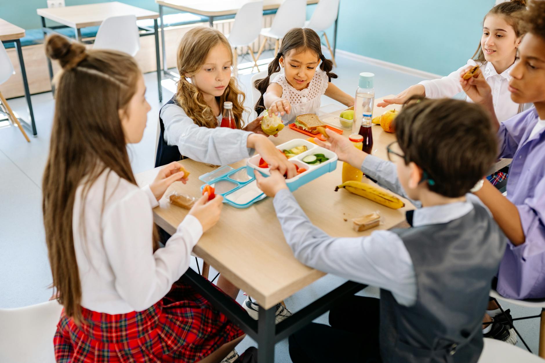 How to Protect Your School Cafeteria Account - Featured image
