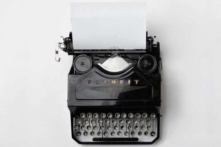 How to Secure Your Freelance Income Records - Featured image