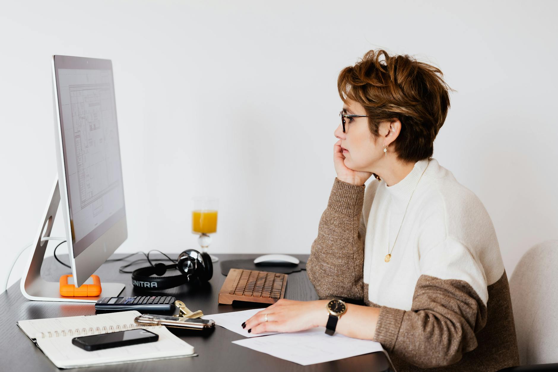 Unusual Job Activity and Profile Changes as Warning Signs