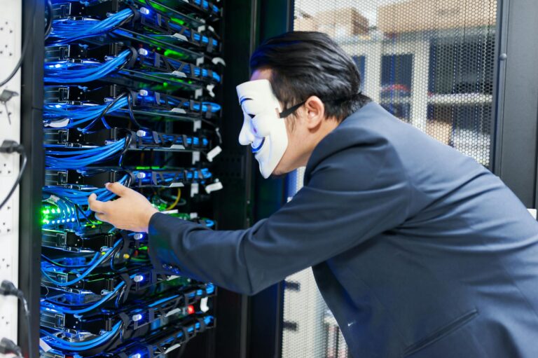 What Information Do Business Breaches Typically Expose - Featured image