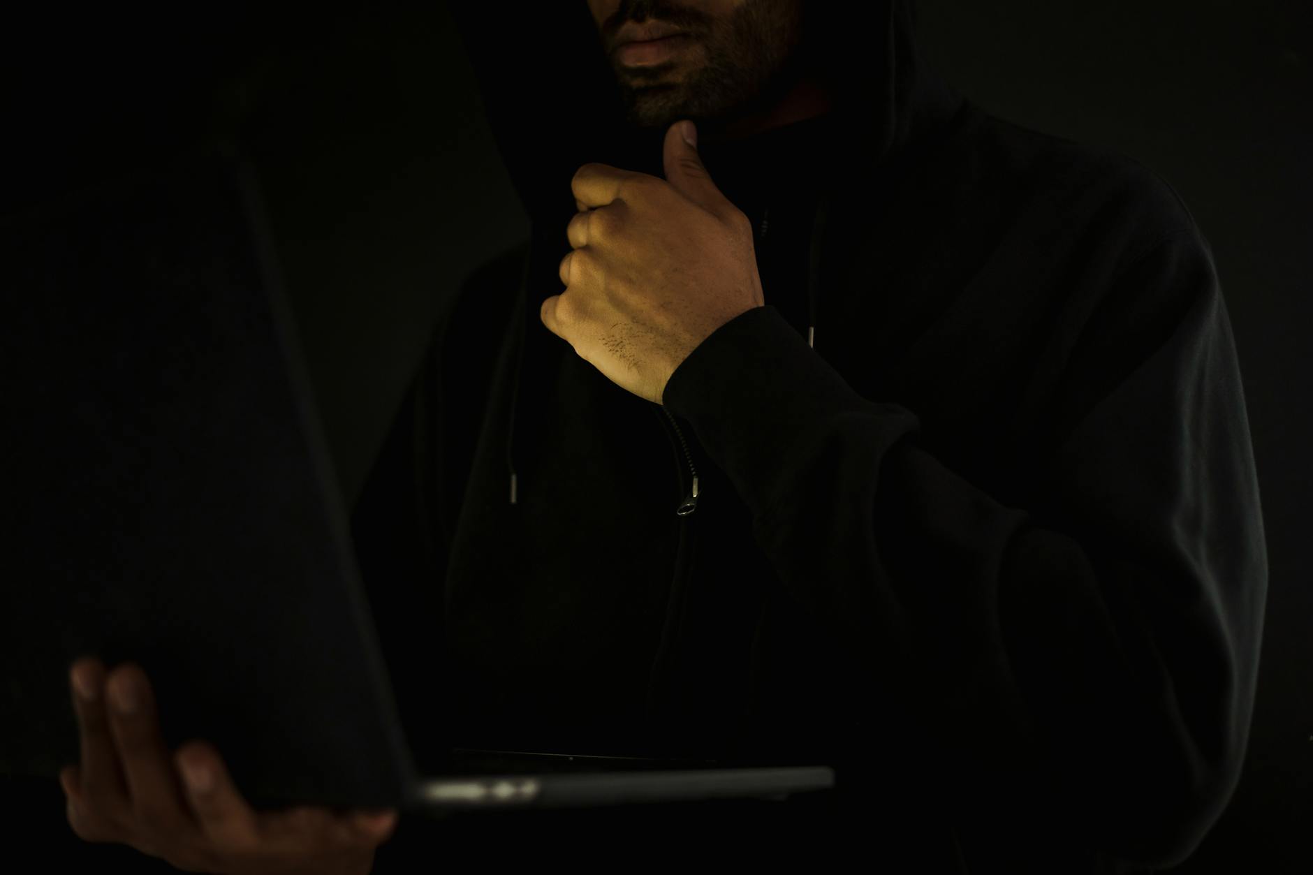 What to Do If Your Professional Network Is Hacked - Featured image