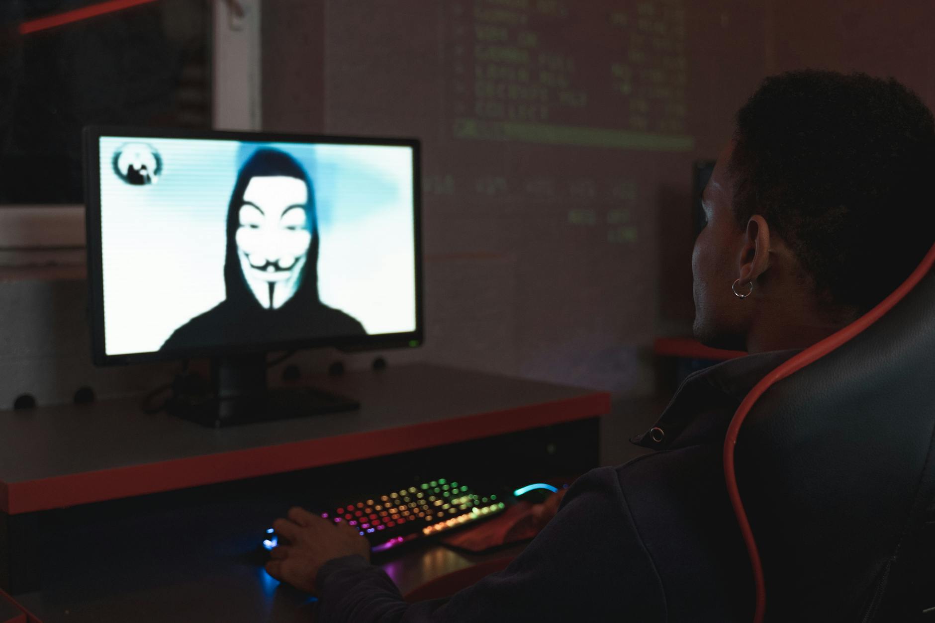What to Do If Your Steam Account Is Hacked - Featured image