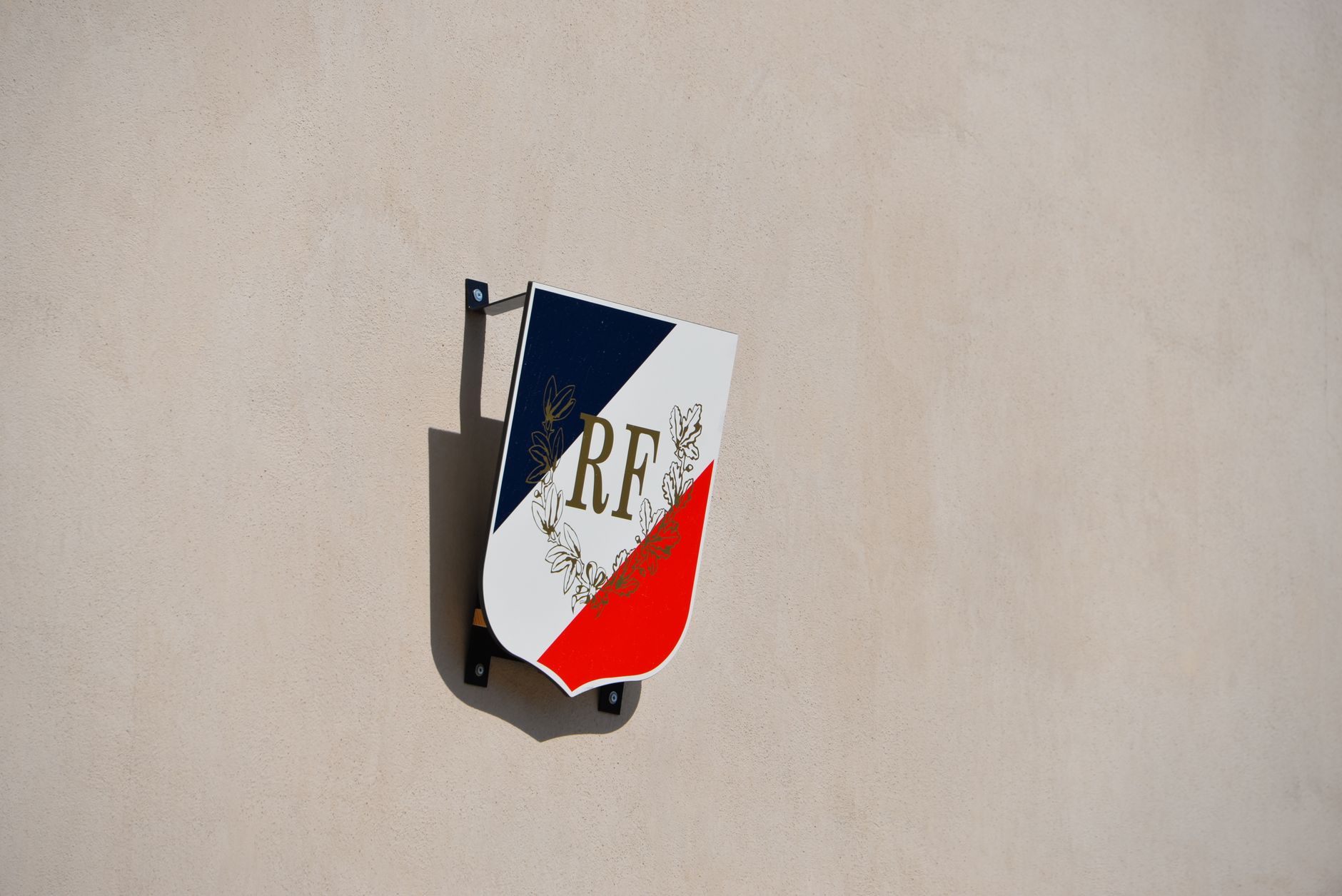 French Government Statistics Bureau Reports Unauthorized Data Access on Employee Records - Featured image