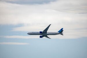 Frontier Airlines Faces Lawsuit Over Passenger Data Breach And Exposure - Featured image