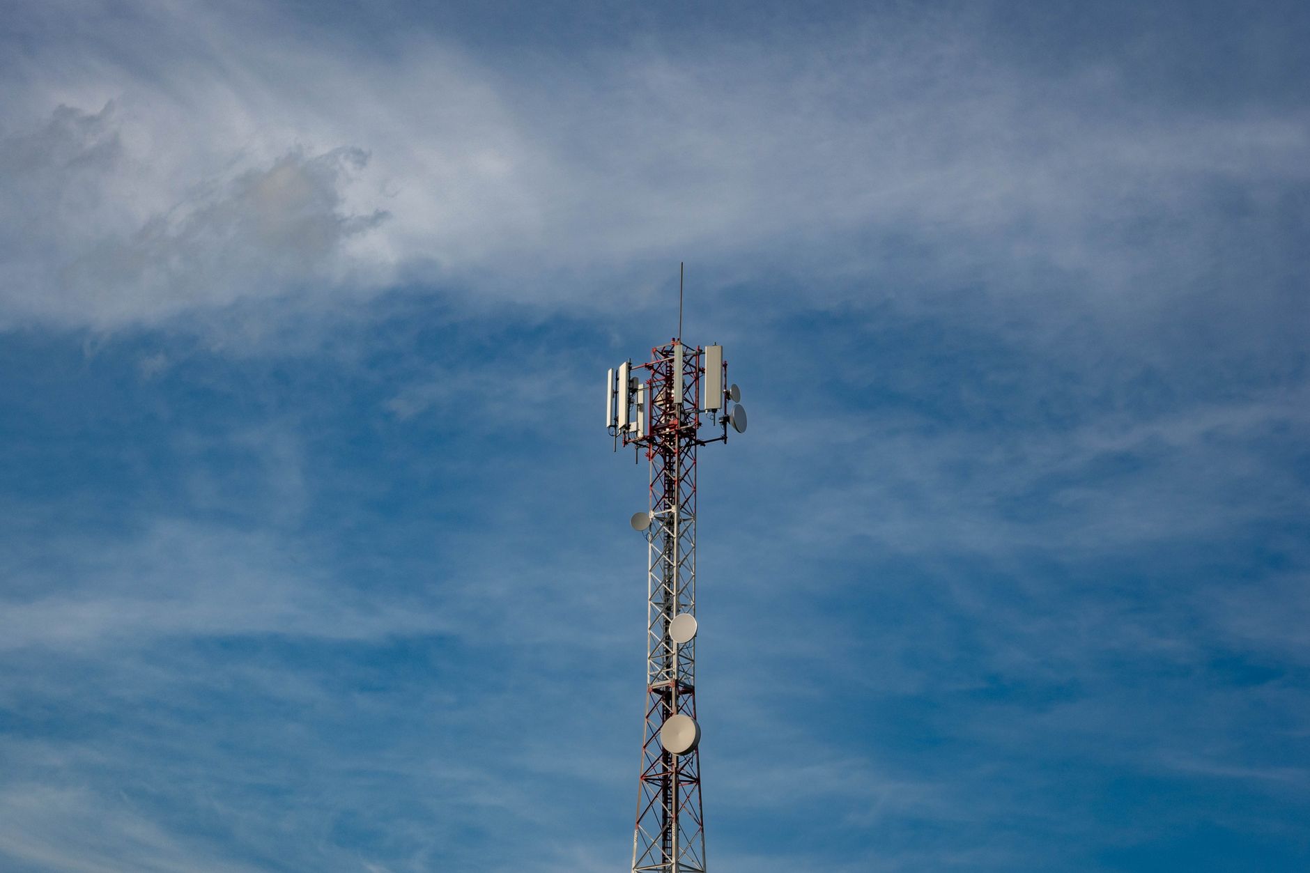 Telecom industry establishes new cybersecurity response framework to combat infrastructure attacks - Featured image