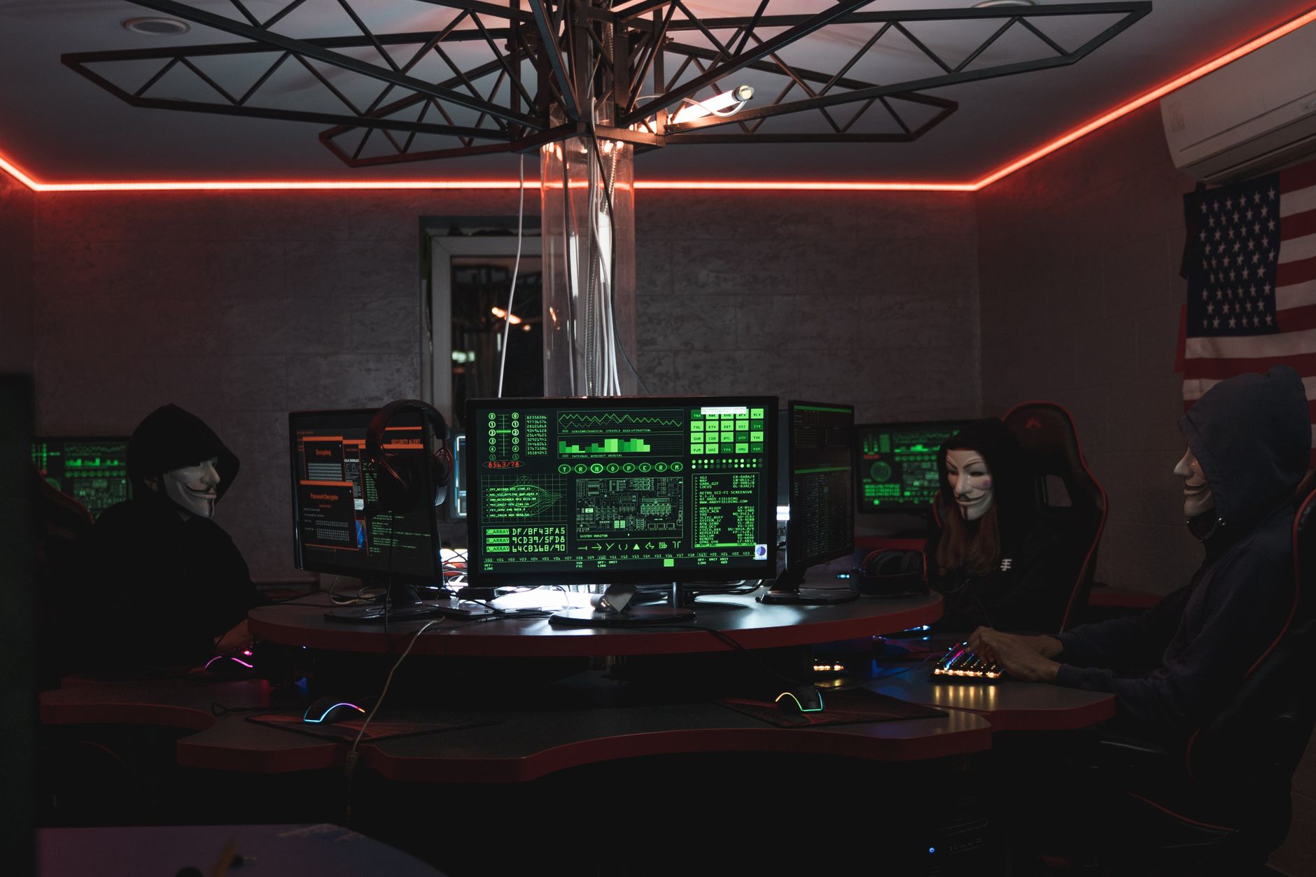 Hackers distribute credential-stealing malware via fake software repositories - Featured image
